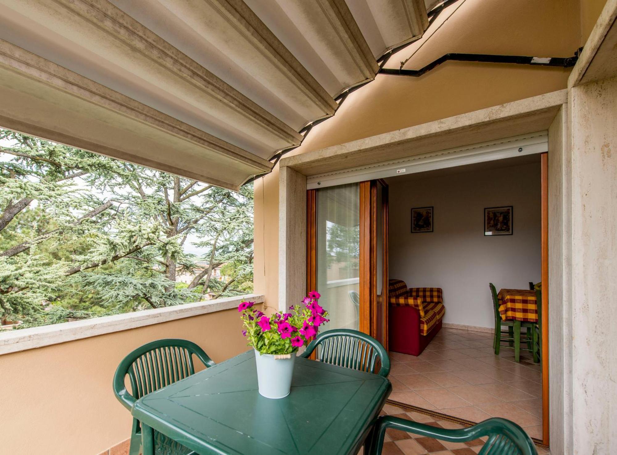 Italianflat - Peschiera Residence Peschiera del Garda Exterior photo
